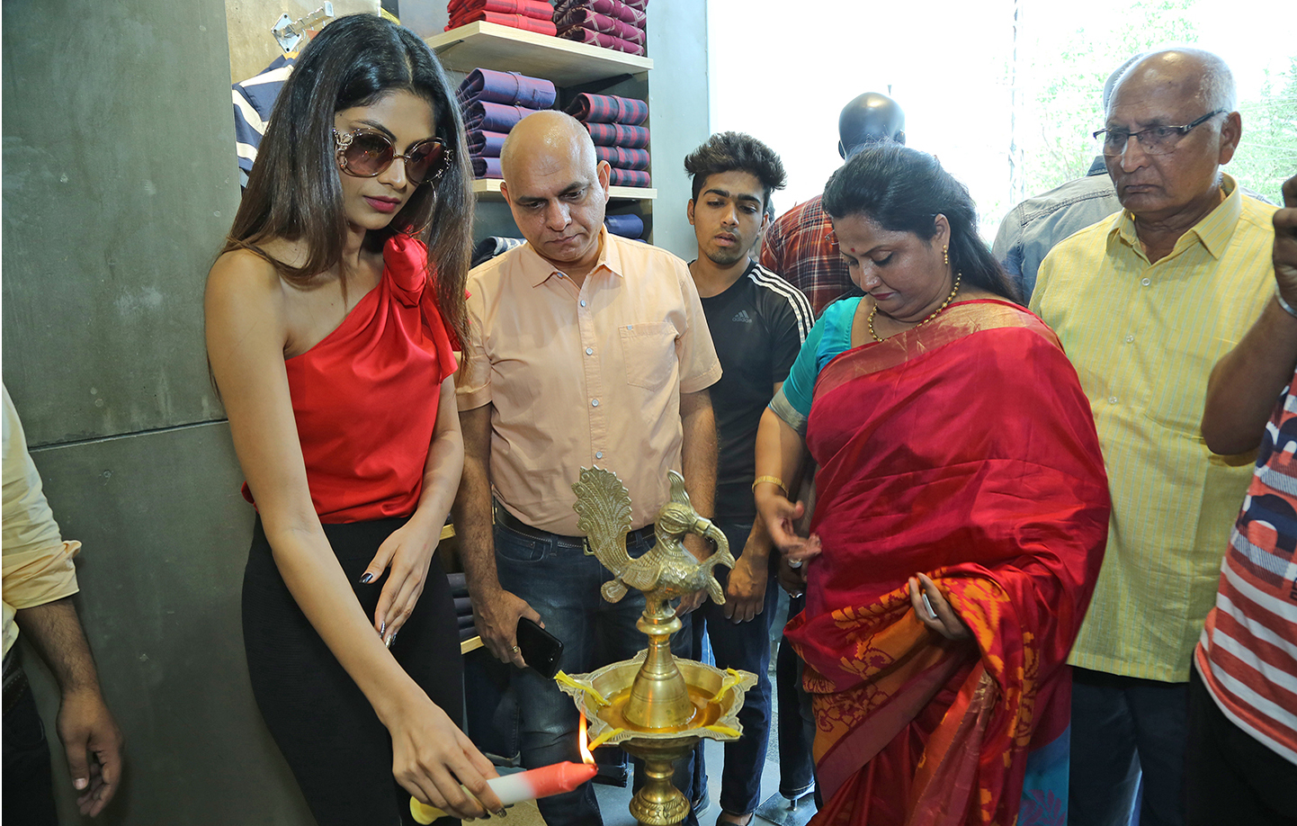 Wrogn outlet inaugurated  by Lopa Mudra  