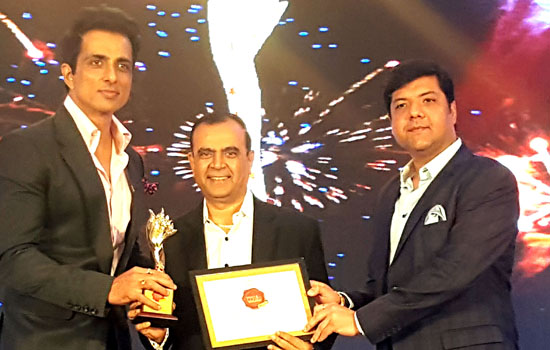 Yogesh Lakhani, Won Two Awards In One Week 