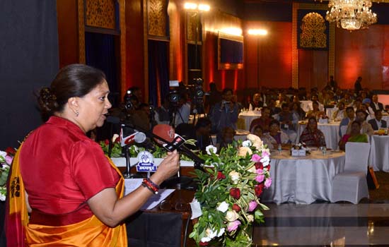 To Strengthen Parliamentary Democracy We Need Healthy Debates in the House: CM To Strengthen Parliamentary Democracy We Need Healthy Debates in the House: CM