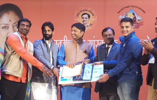 Kala Ratna Award for Dhananjay of MMPS Kala Ratna Award for Dhananjay of MMPS