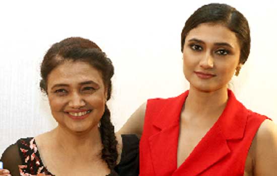 Ragini Khanna launched Mujhse Pyaar Karte Ho Ragini Khanna launched Mujhse Pyaar Karte Ho