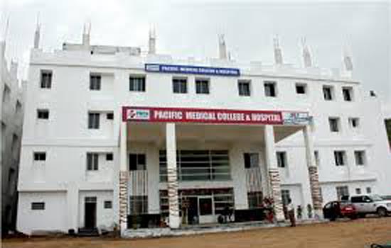 Successful operation of Unicampartennial Knee Implant (UKR) in PMCH Successful operation of Unicampartennial Knee Implant (UKR) in PMCH