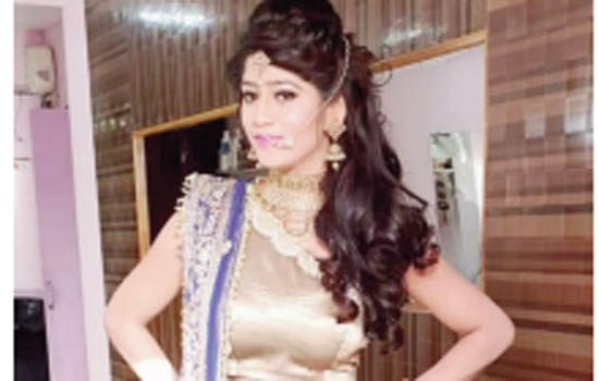 Padwa's Roshni will shine in international pageant at Dubai. Padwa's Roshni will shine in international pageant at Dubai.