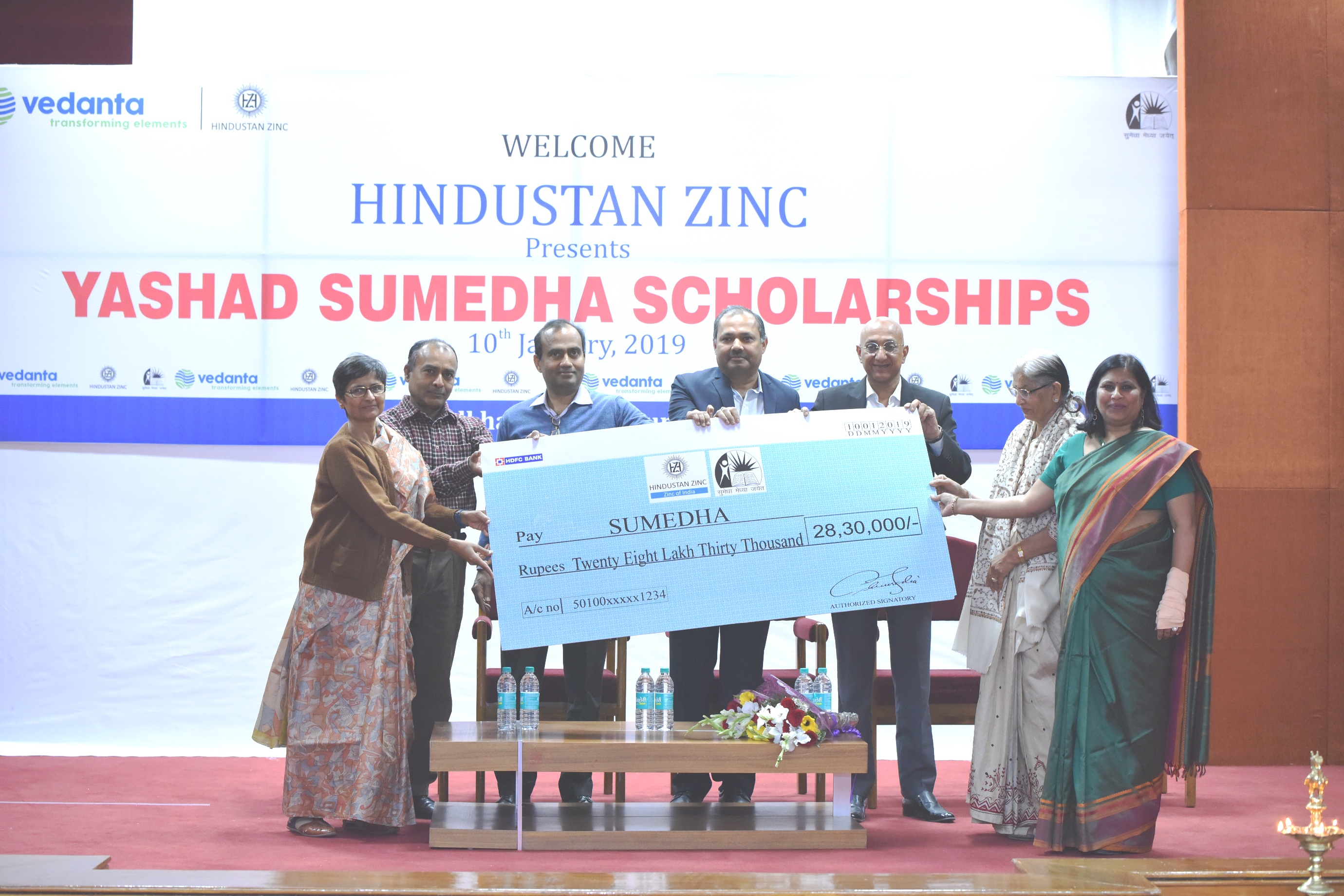 111 Engineering Students get scholarships under Yashad Sumedha Scholarship Program 111 Engineering Students get scholarships under Yashad Sumedha Scholarship Program