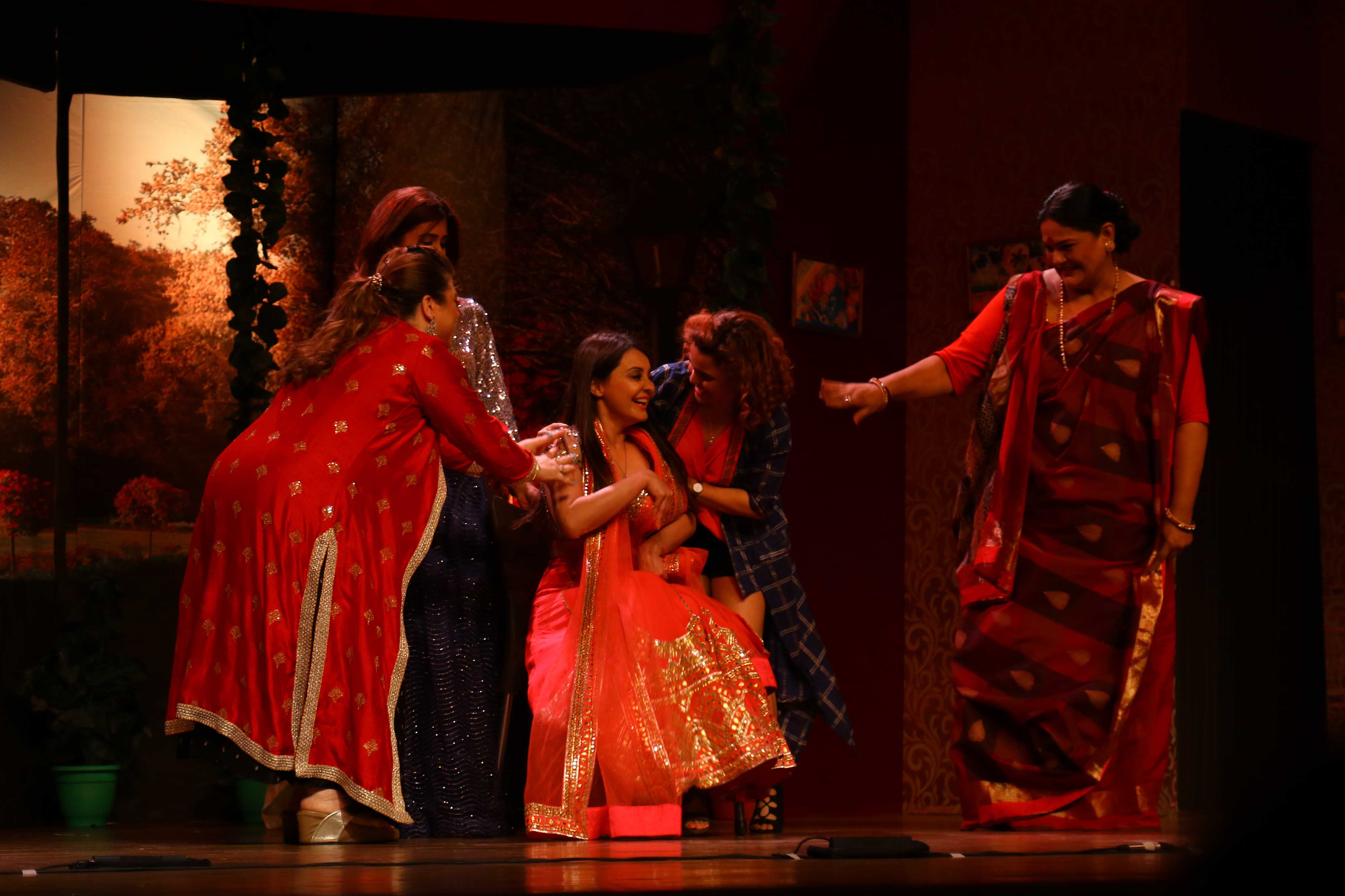 Hello Zindagi Mesmerizes Theatre Lovers in Mumbai !   