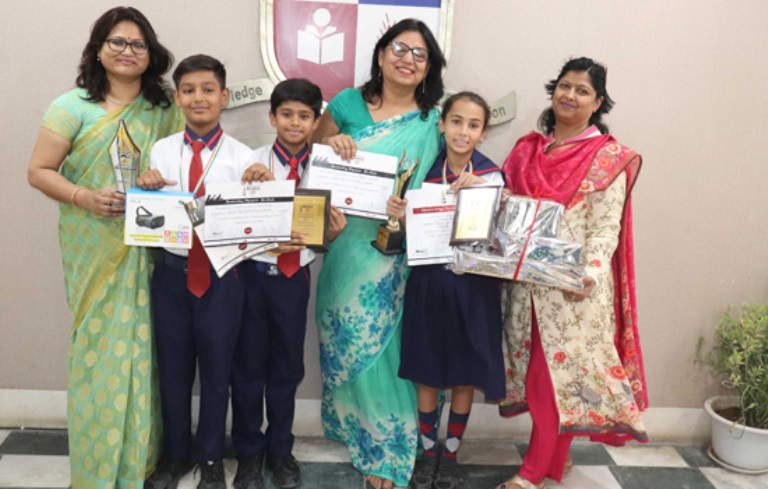 Hand Writing Olympiad Suhani of CPS wins national level
