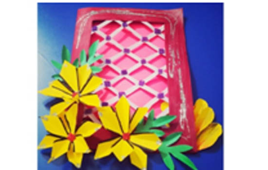 Online card making competition organized on Mother's Day