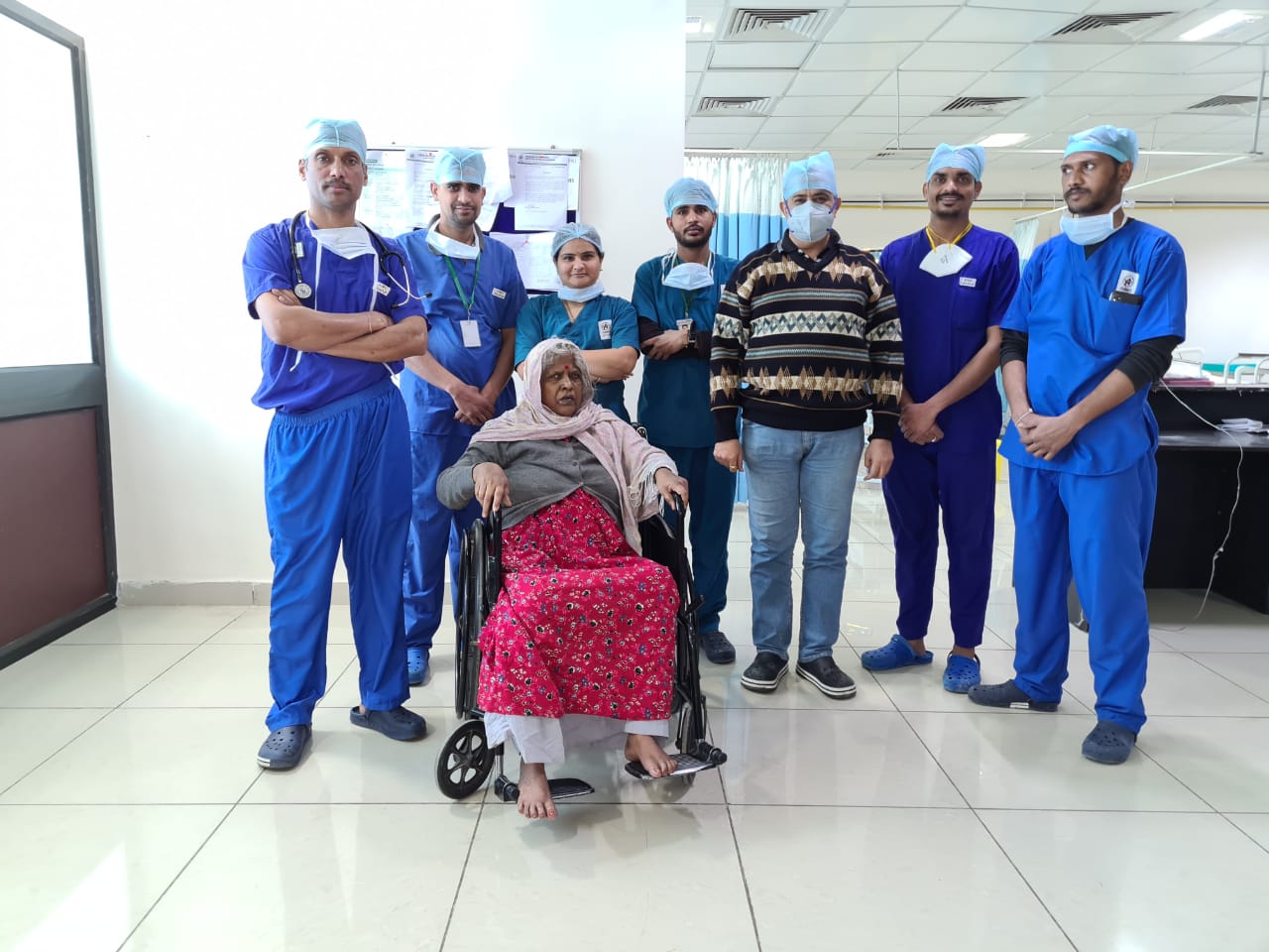 Successful treatment of multi-organ failure severe corona patient
