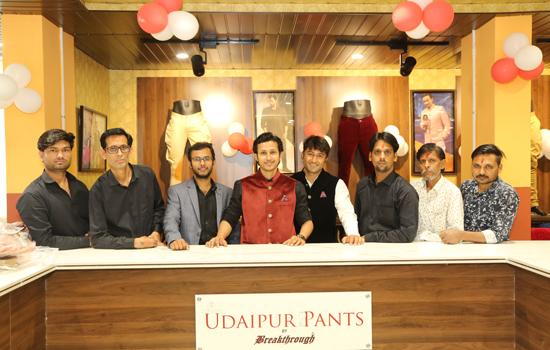 Break Through launched its first 'Udaipur Paints' retail brand gallery