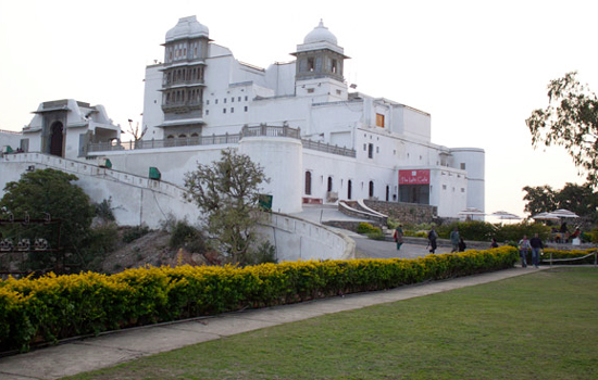 A monsoon palace with breath-taking panoramic views and exquisite architecture