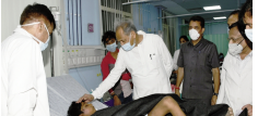 Chief Minister Ashok Gehlot visits MB Hospital Udaipur