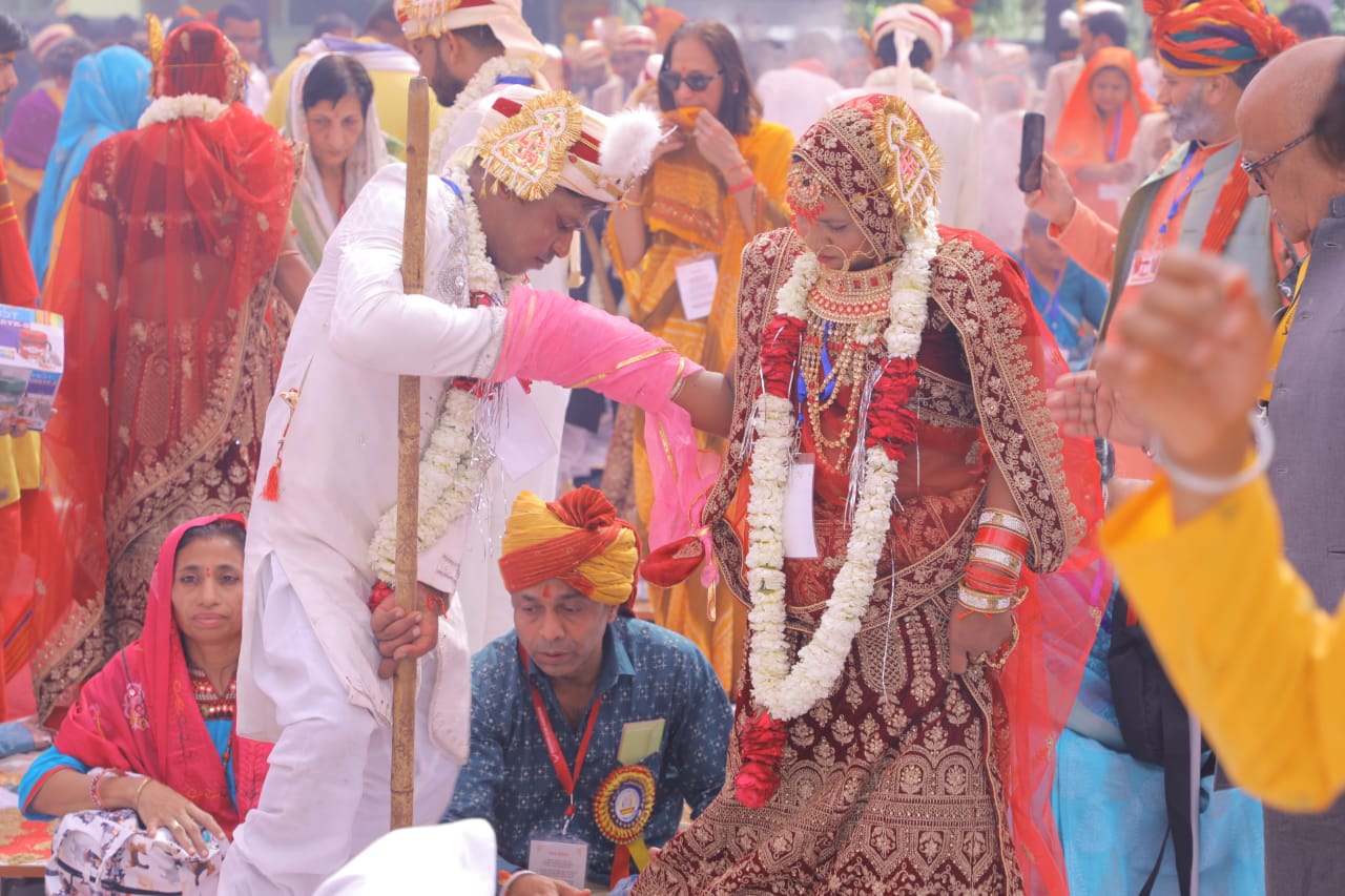 39th mass marriage ceremony of Narayan Seva Sansthan 