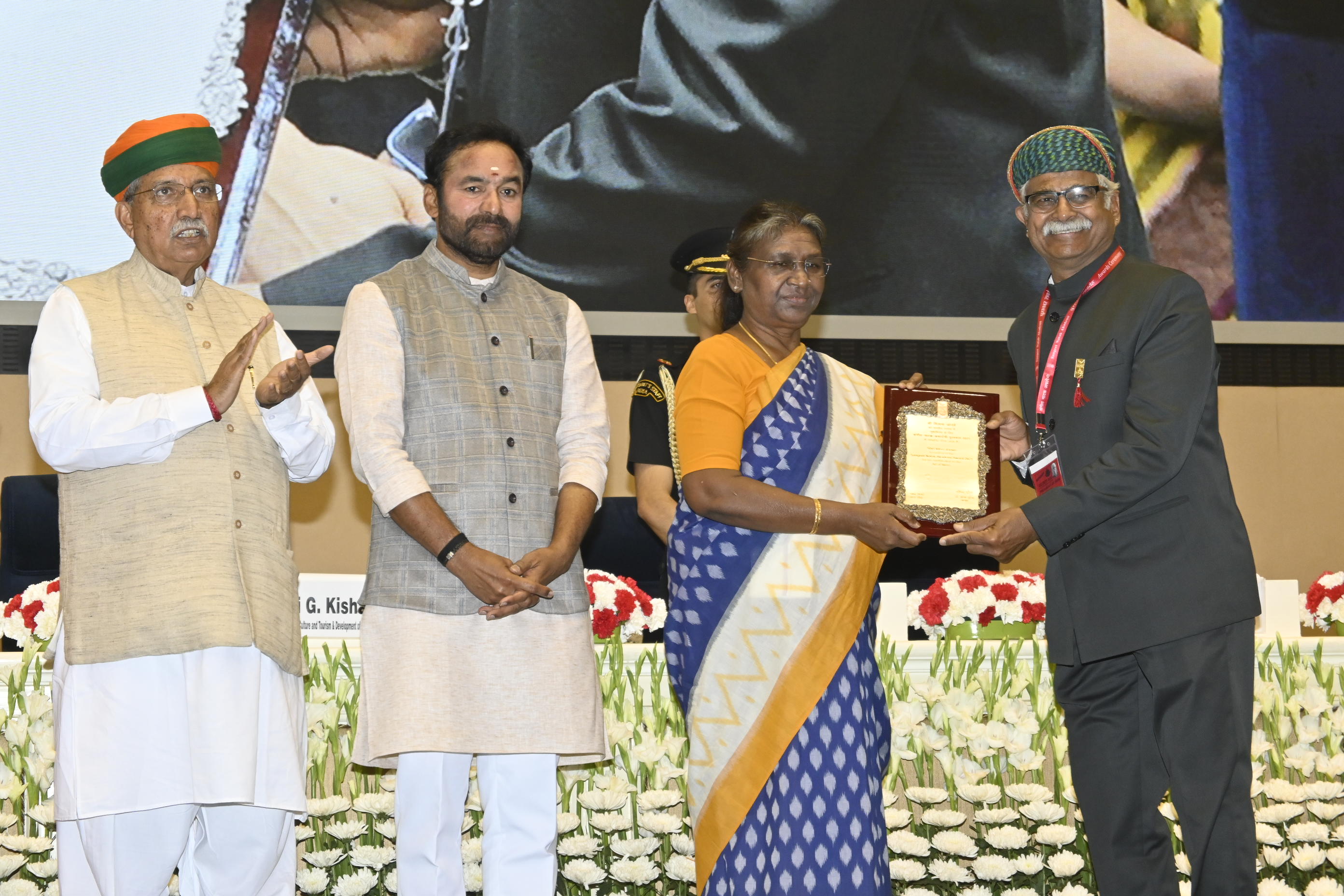 SNA prestigious Award to Vilas Janve: