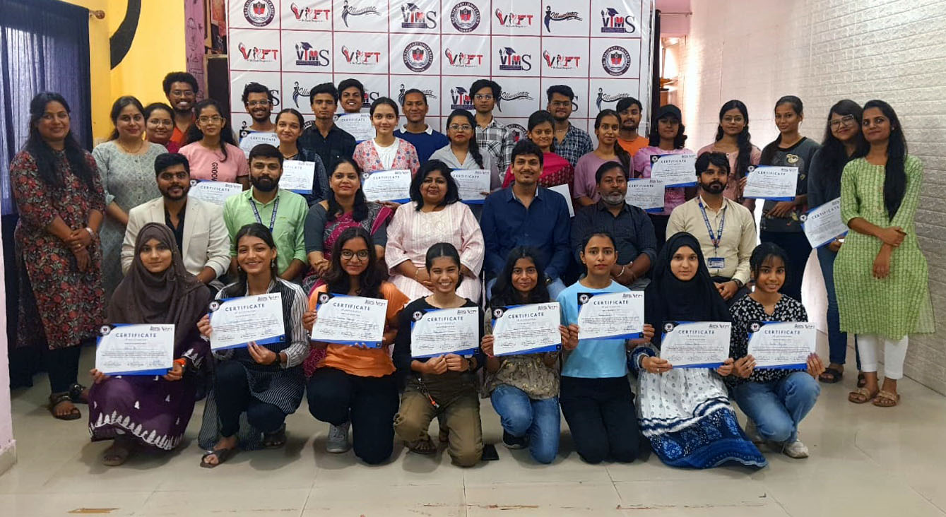 Workshop on Graphic Designing in VIFT