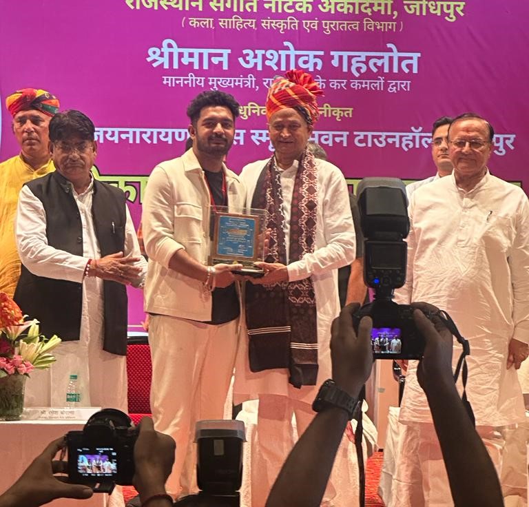 Kaviraj Laik: A Rising Star in the World of Youth Theater