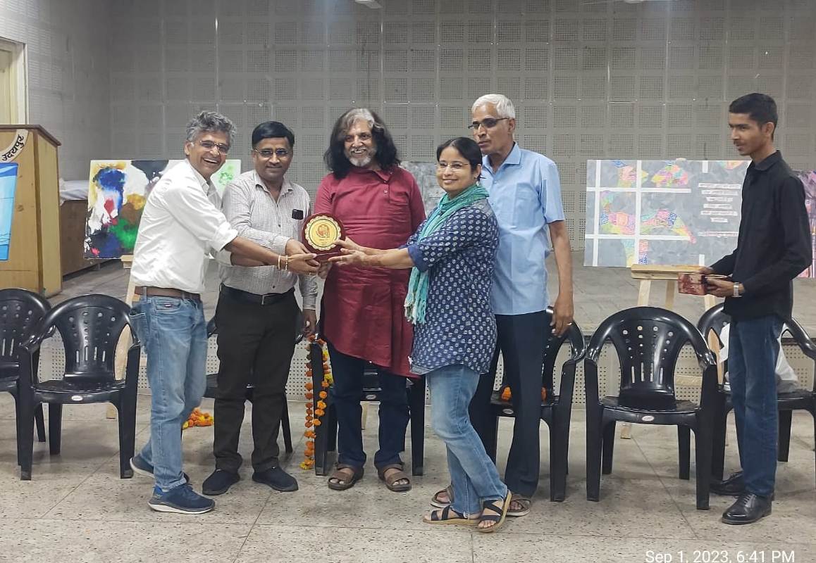 Shabd Rang Exhibition Concludes with a Resolve to Enhance Artistic Creation