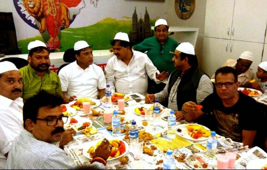 Grand 'Roza Iftar Party' organized 