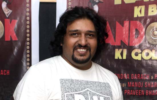 Shabab Sabri recorded the romantic song