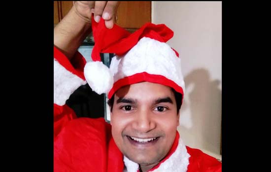World Record holder Rajan Kumar 'Charlie' now as 'Santa Claus' in Mumbai on December 23