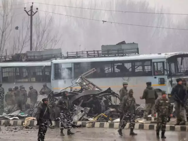 7-7 lakhs economic support to five martyrs in the Pulwama attack